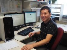 University of Arizona biomedical engineering professor Jeong-Yeol Yoon at his computer